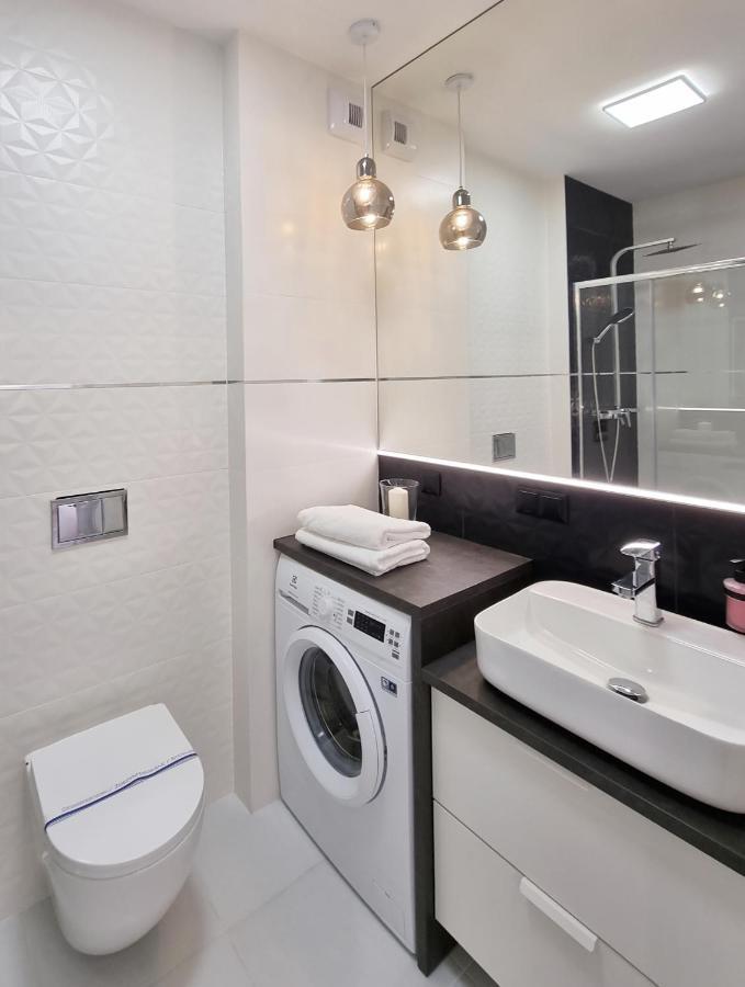 Apartament Alabaster - Basen, Sauna, Jacuzzi, Silownia, Restauracja - 365Pam Kolobrzeg Bagian luar foto